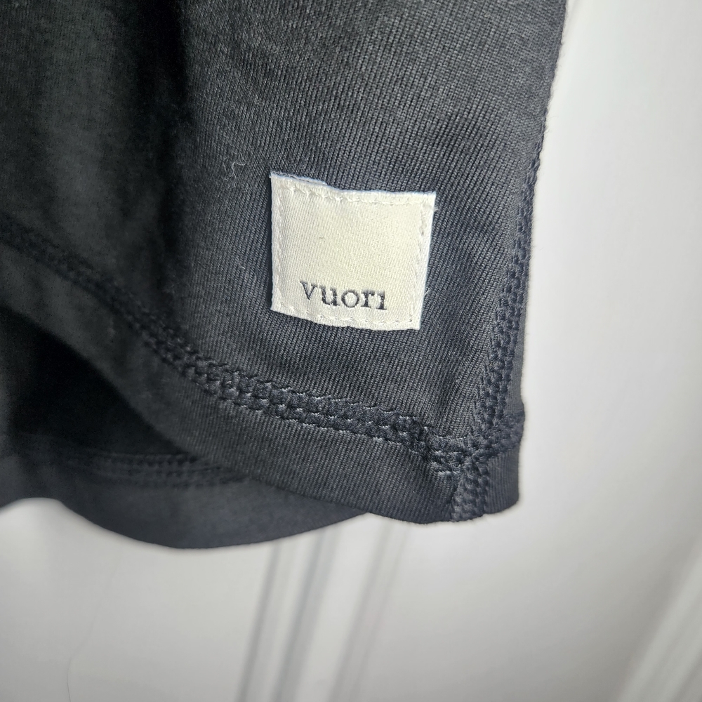 Vuori Black Tank Top with Pink Symbol Size Medium EUC - Picture 4 of 5